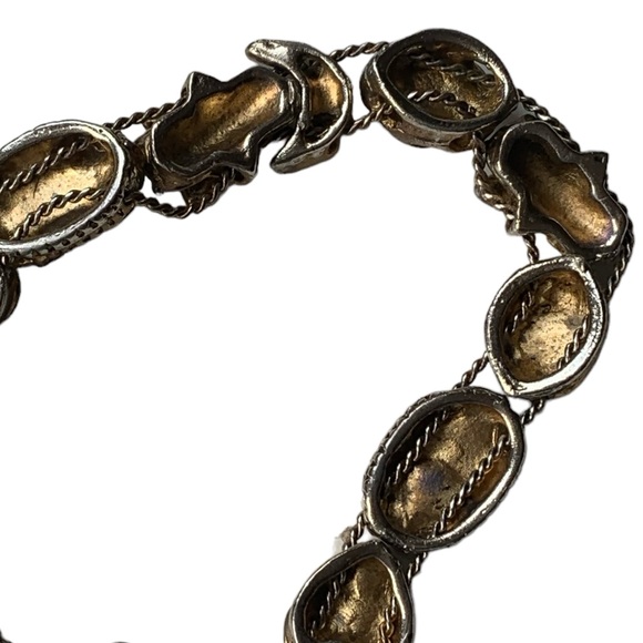 Vintage Victorian Revival Slide Charm Faux Pearl & Crystal Woman’s Bracelet - Picture 8 of 13